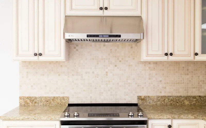 Kitchen with Charlton cabinets